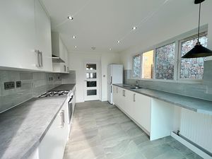 Photo 11- click for photo gallery